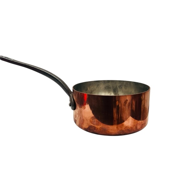 Vintage Copper Saucepan with Long Handle6 1/2”7” handle▪️C133
